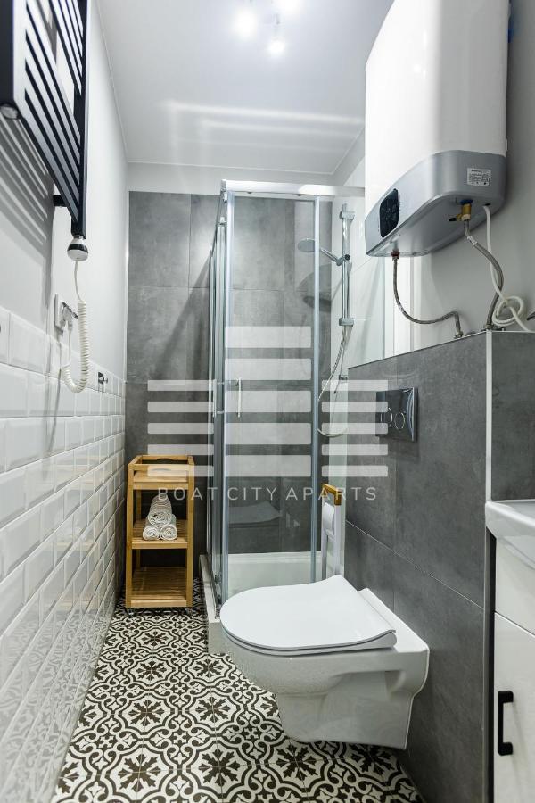 Aparthotel Boat Aparts - Dworzec Fabryczna *